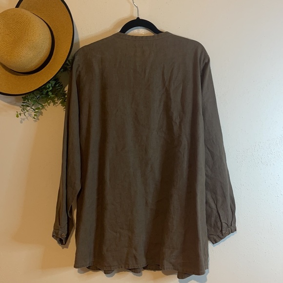 Flax Olive Green Long sleeved button up Linen Tunic Top Blouse Sz Medium - Picture 8 of 11